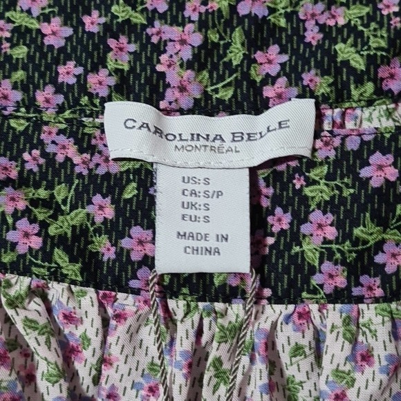 Carolina Belle Montreal Floral Blouse Size Small NWT - Picture 2 of 7